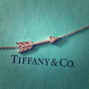 Diamond arrow bracelet